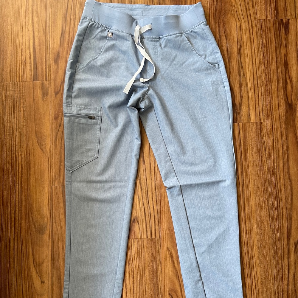 FIGS SCRUB PANTS